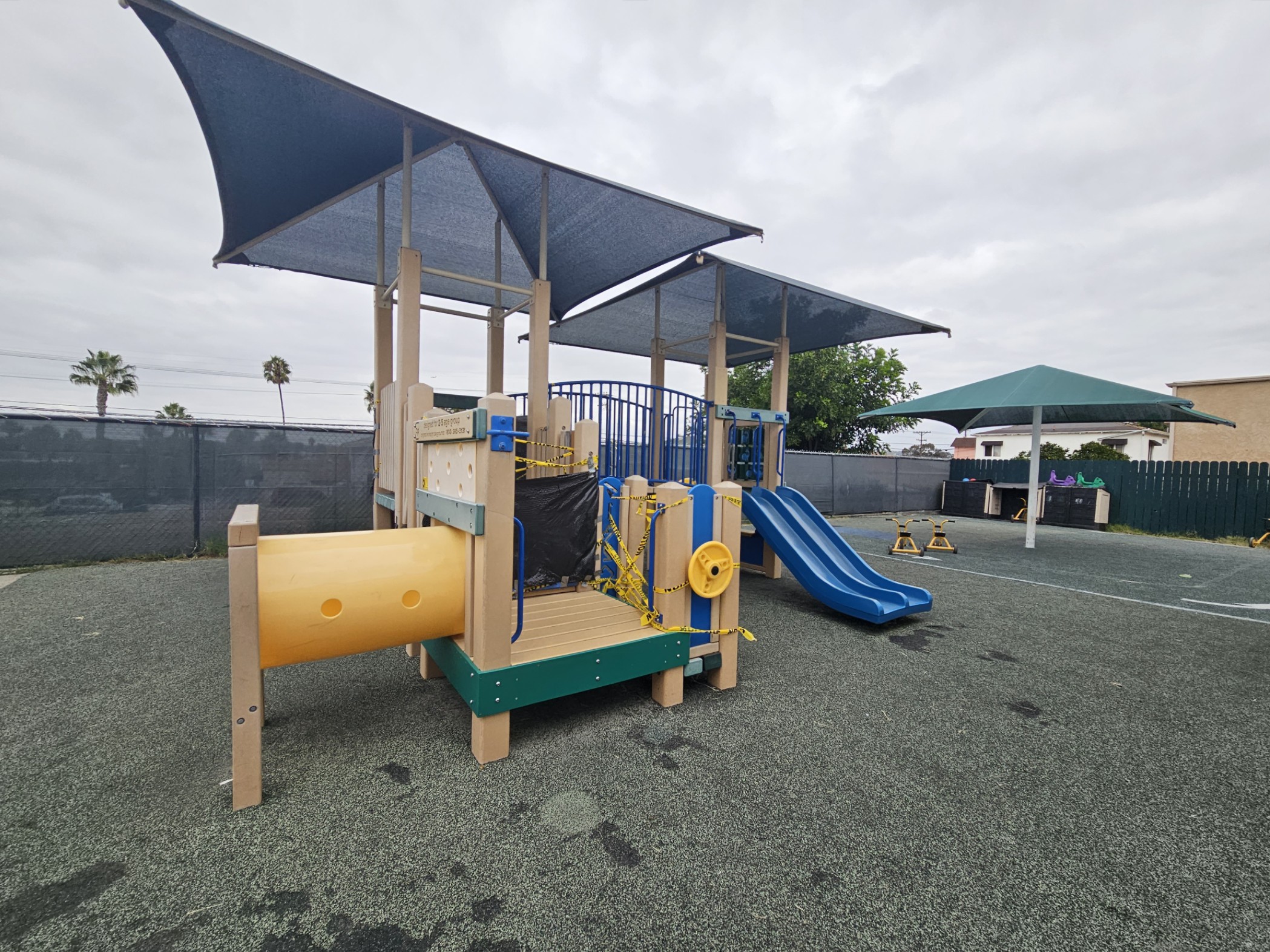 Old, damaged, and non-compliant playground before Pacific Play Systems’ church playground installation at Adventure Point Early Learning Center.
