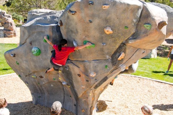 Climbing Boulders in SoCal